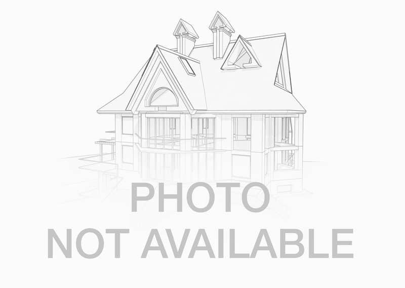 26097 VALLEY Drive, Unit D, Bettendorf, IA 52722